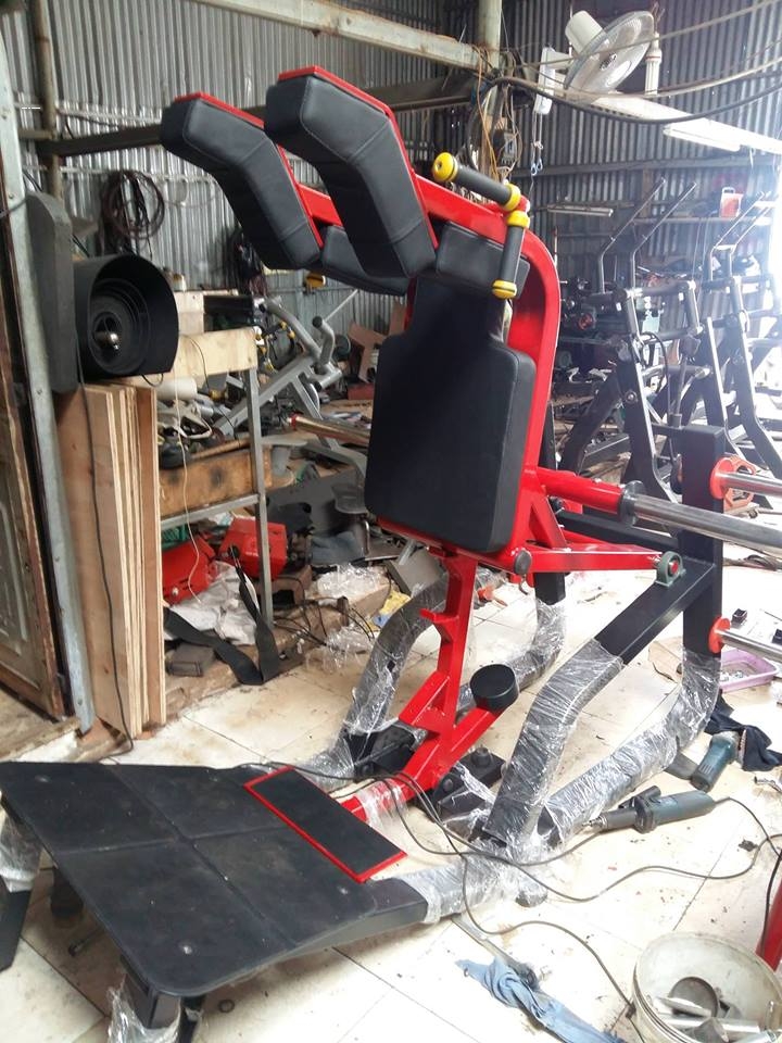 MÁY THỂ DỤC SQUAT