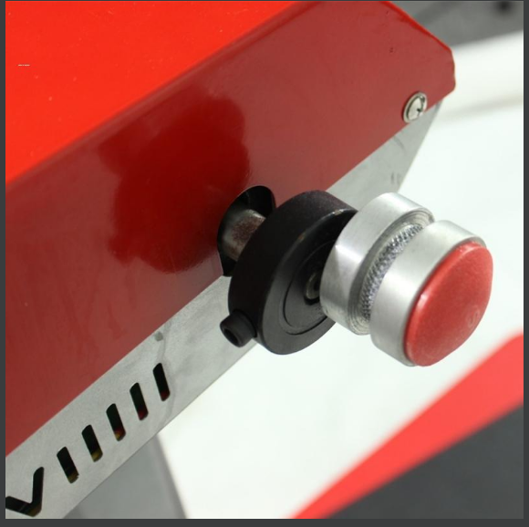 Máy rung massage bụng new M150