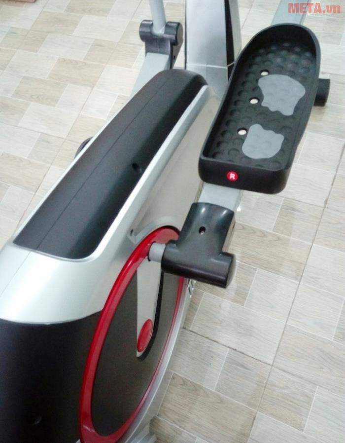 Xe đạp trượt tuyết Bofit E2 có tải trọng tối đa 120kg